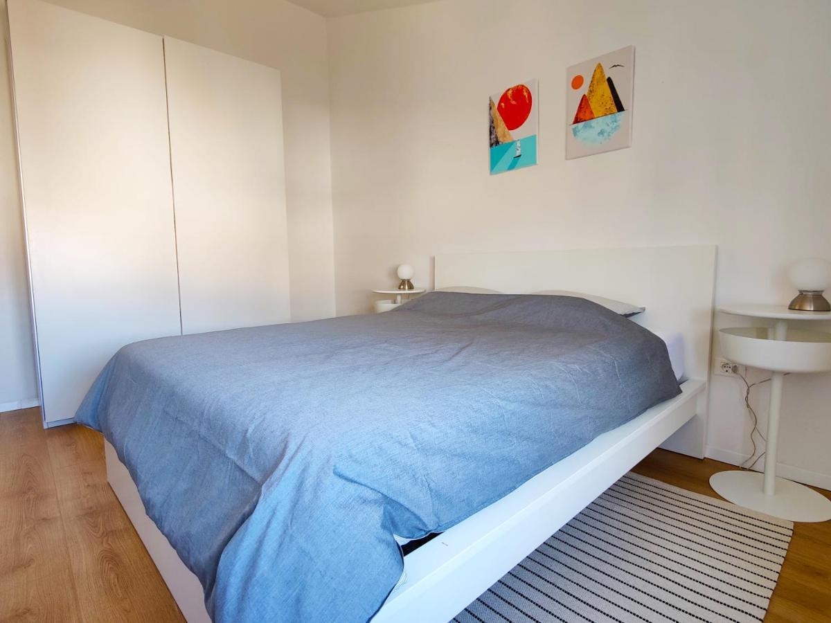 Apartment Lipa ロヴィニ エクステリア 写真